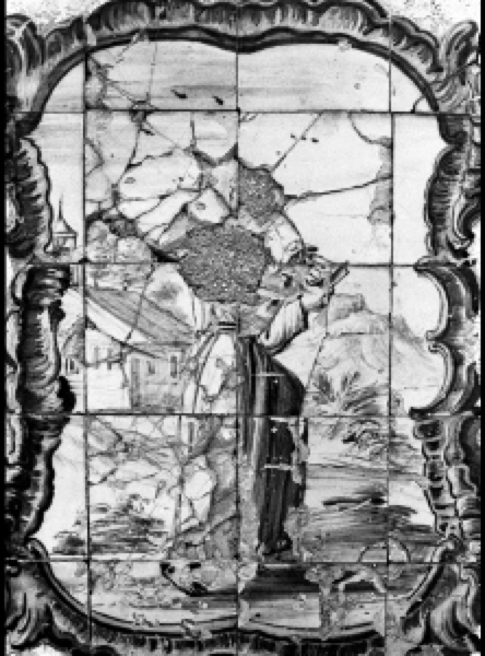 Historic Portuguese tile image reproduced on the cover of Linha do Mar